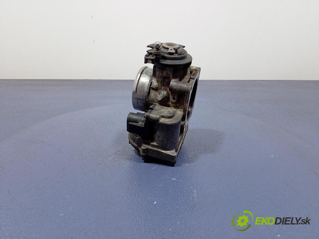 Vw Passat 1998 klapka 058133063Q