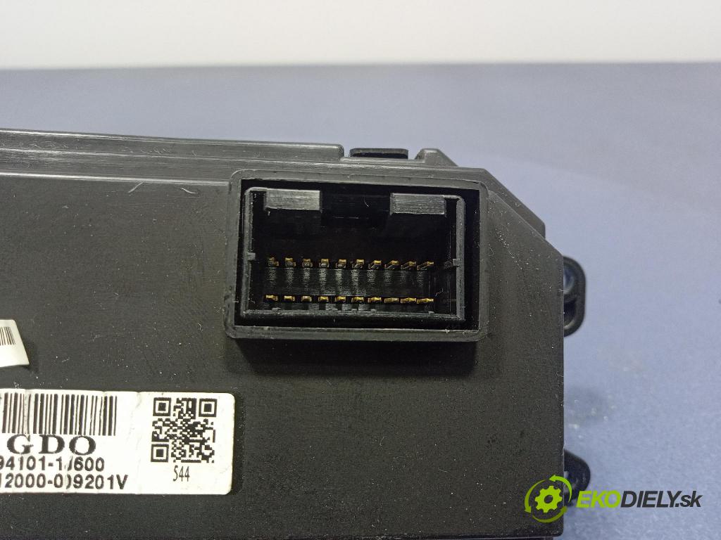 Hyundai I20 2011 Zobrazit: Rádio: / GPS 94101-1J600