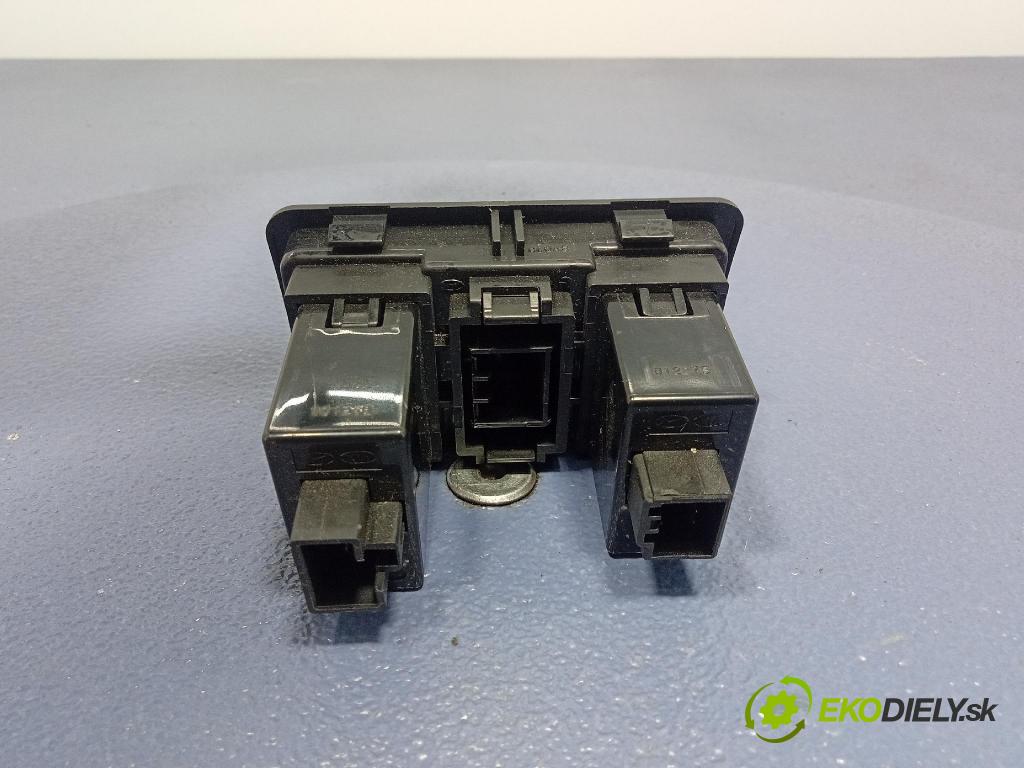 Hyundai I20 2011 prepínač svetiel 93700-1J550