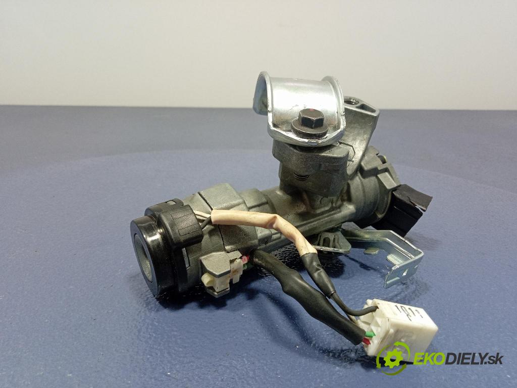 Hyundai I20 2011 Spínač zapaľovania: