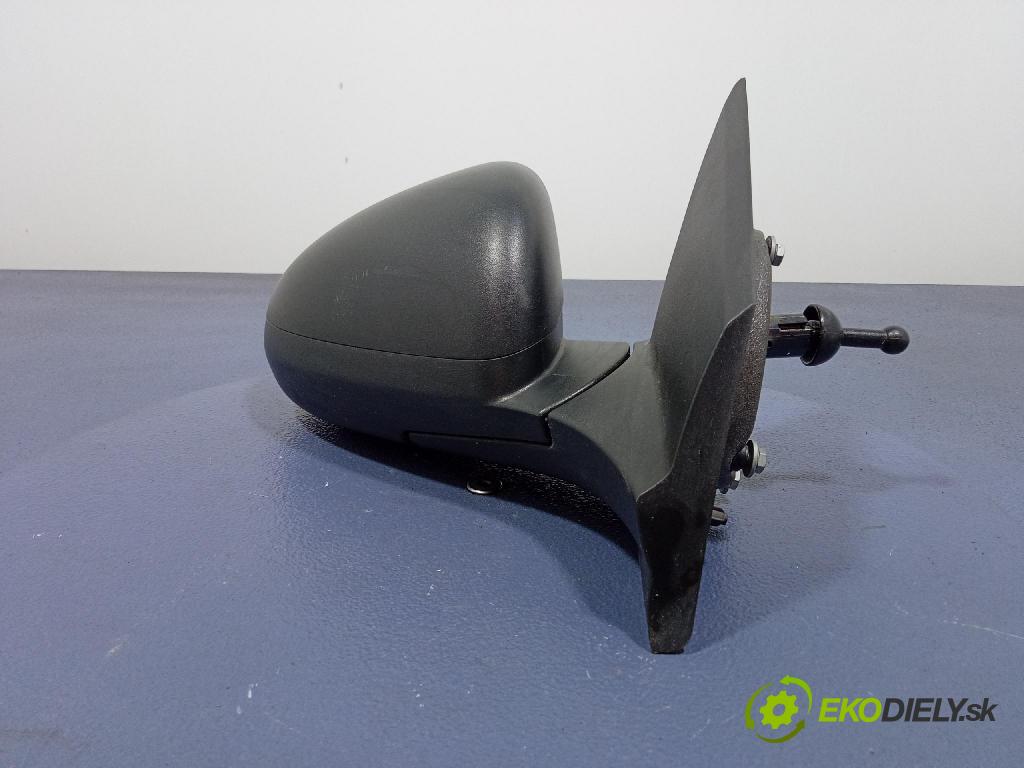 Chevrolet Aveo 2012 zrkadlo pravé