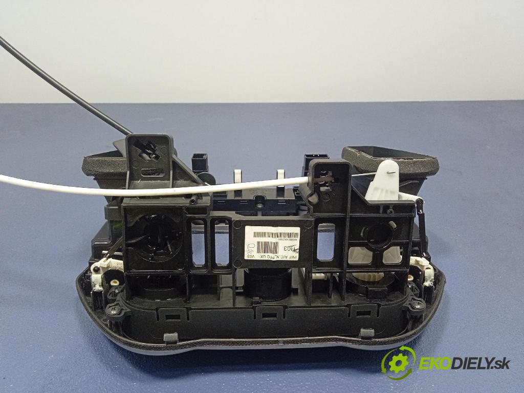 Hyundai I20 2011 prepínač Klimatizácia: Prúd vzduchu: