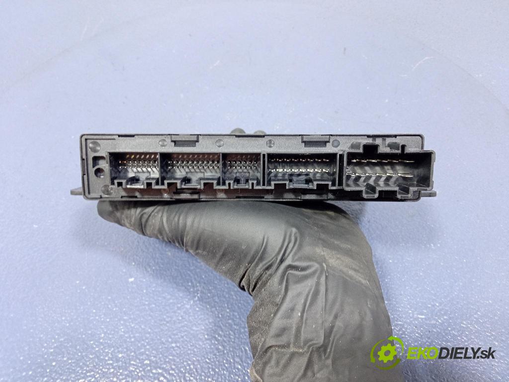 Audi A4 2003 riadiaca jednotka Komfortu 8E0959433AR