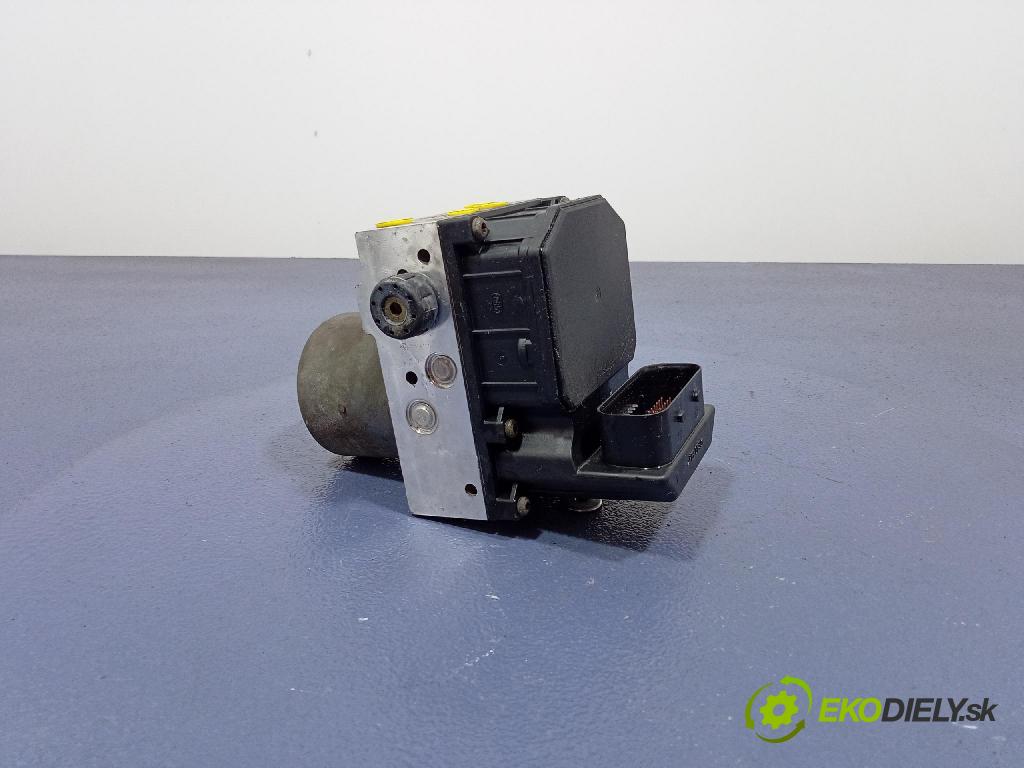 Audi A4 2003 čerpadlo ABS x 8E0614517