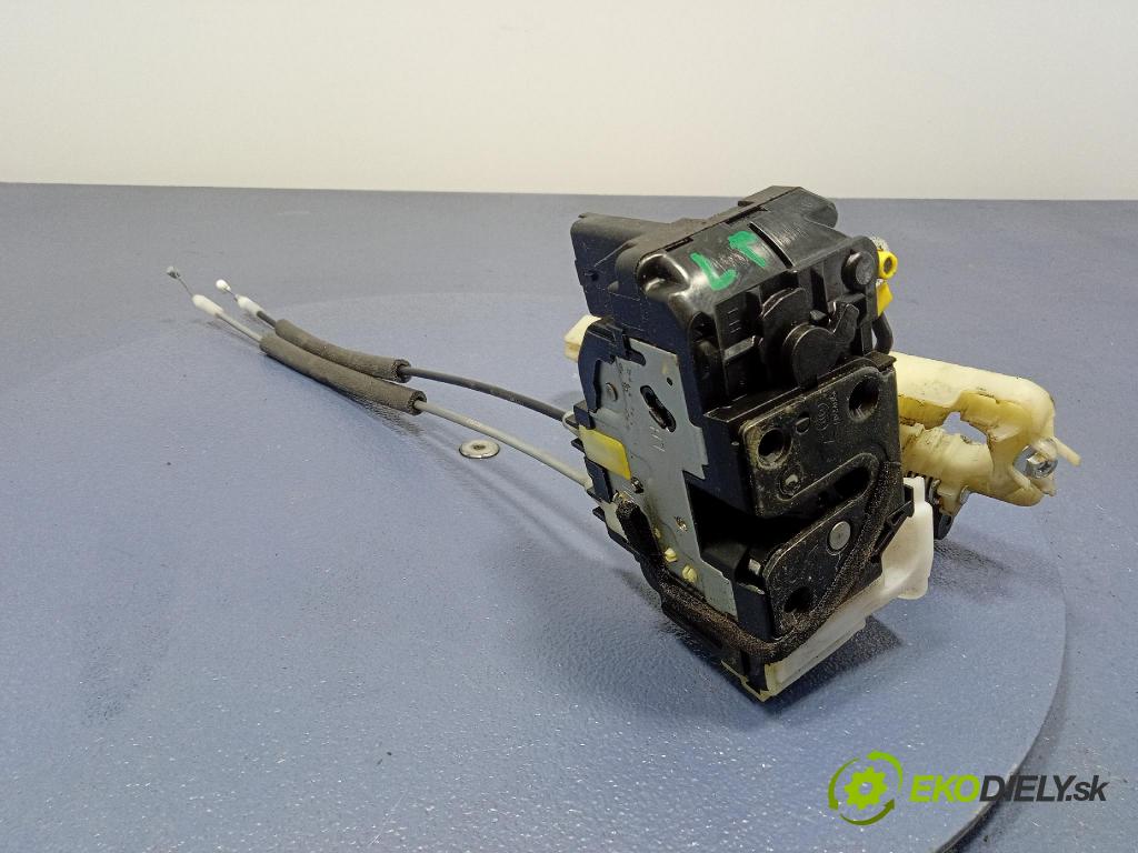 Hyundai I20 2011 zámok dvere Predné Vľavo: 81310-1J020