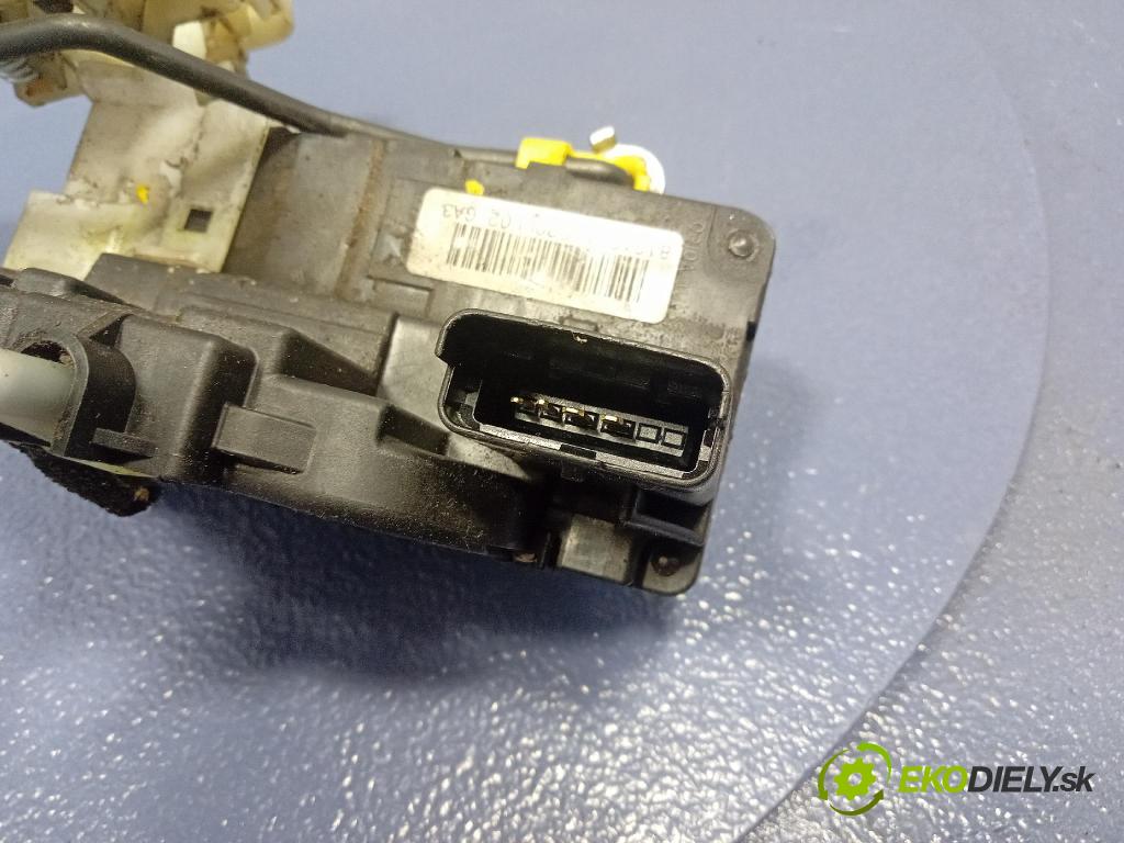 Hyundai I20 2011 zámok dvere Predné Vľavo: 81310-1J020