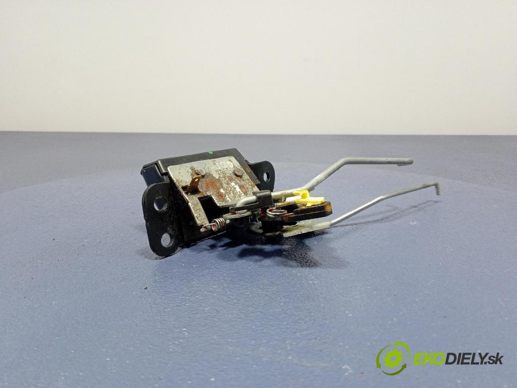 Hyundai I20 2011 zámok Klapky: kufra: