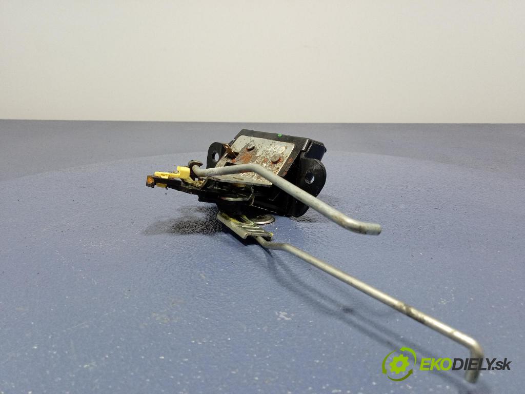 Hyundai I20 2011 zámok Klapky: kufra: