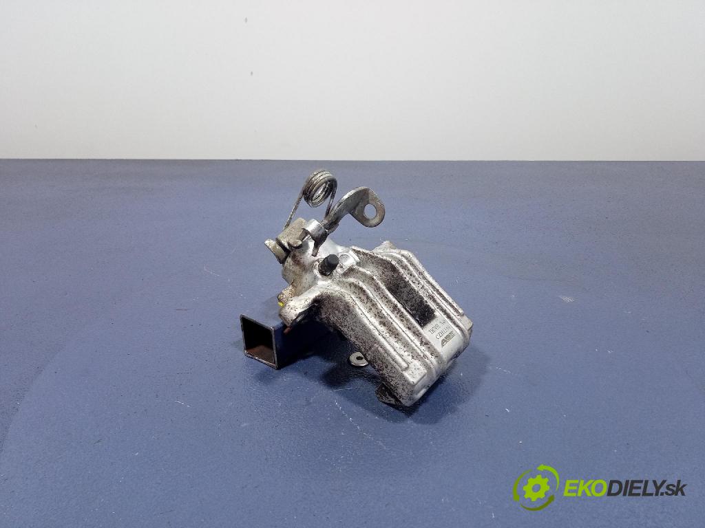 Audi A4 2003 brzdič brzdový zad Vľavo: CZH1310