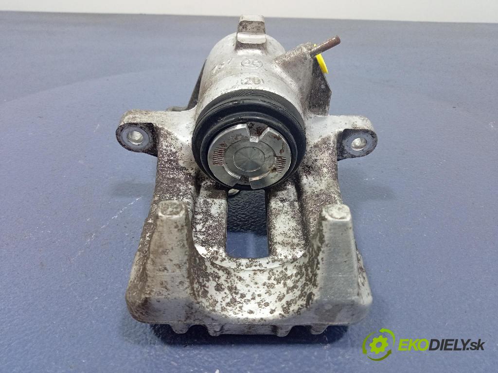 Audi A4 2003 brzdič brzdový zad Vľavo: CZH1310