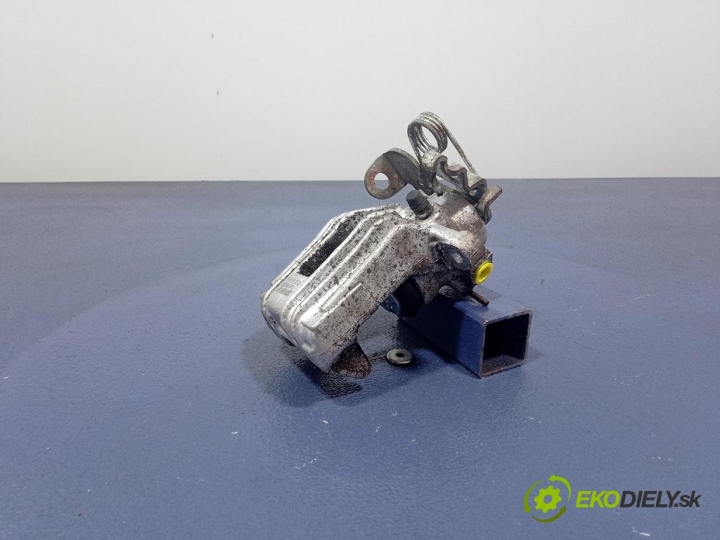 Audi A4 2003 brzdič brzdový zad v pravo: CZH1311