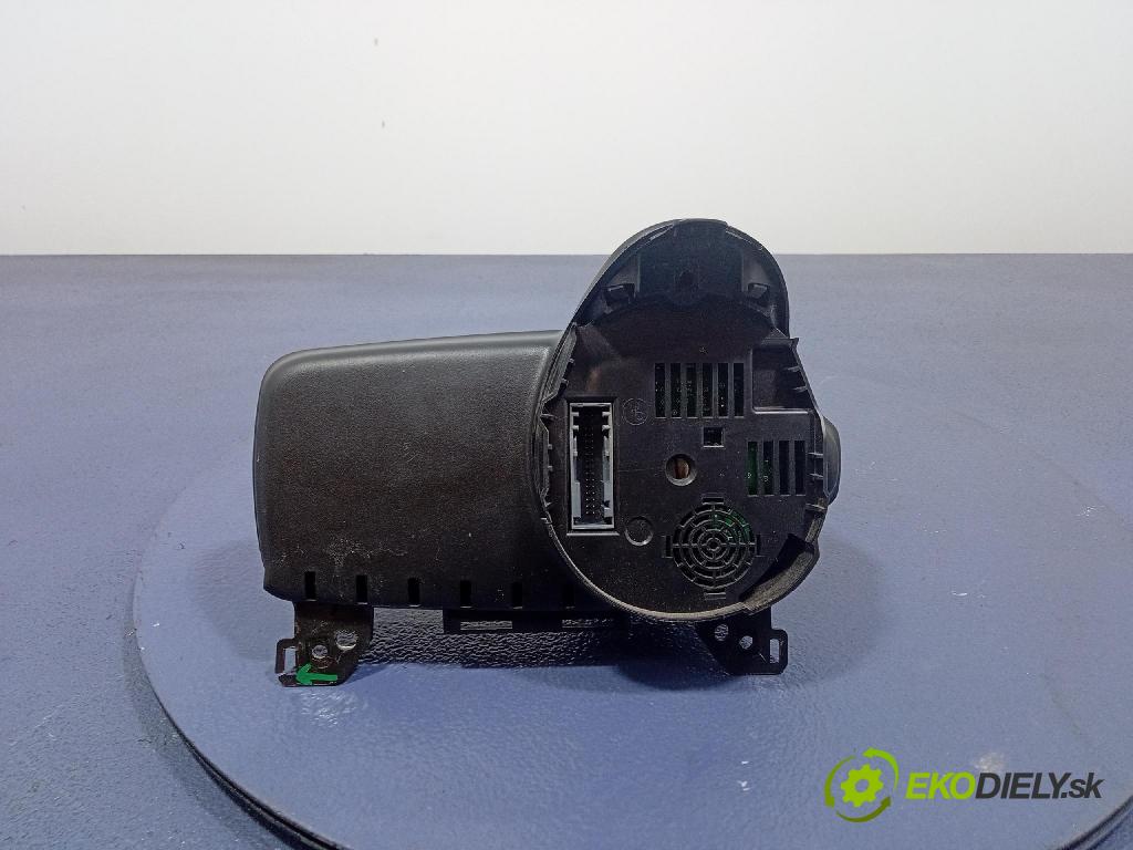 Chevrolet Aveo 2012 prístrojovka/ budíky