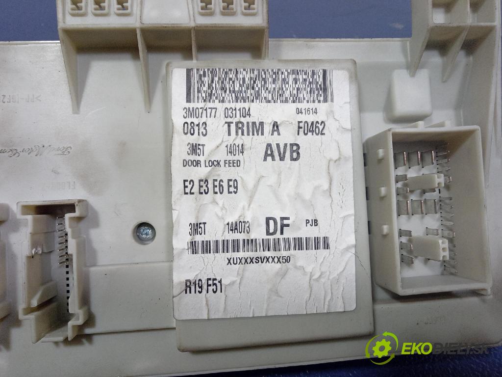 Ford C-max 2003 skrinka Poistky: 3M5T-14A073-DF