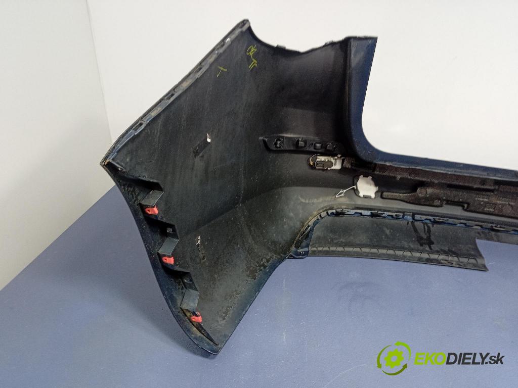 Opel Astra 2011 nárazník zad