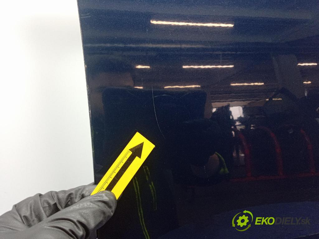 Opel Astra 2011 dveře před prave