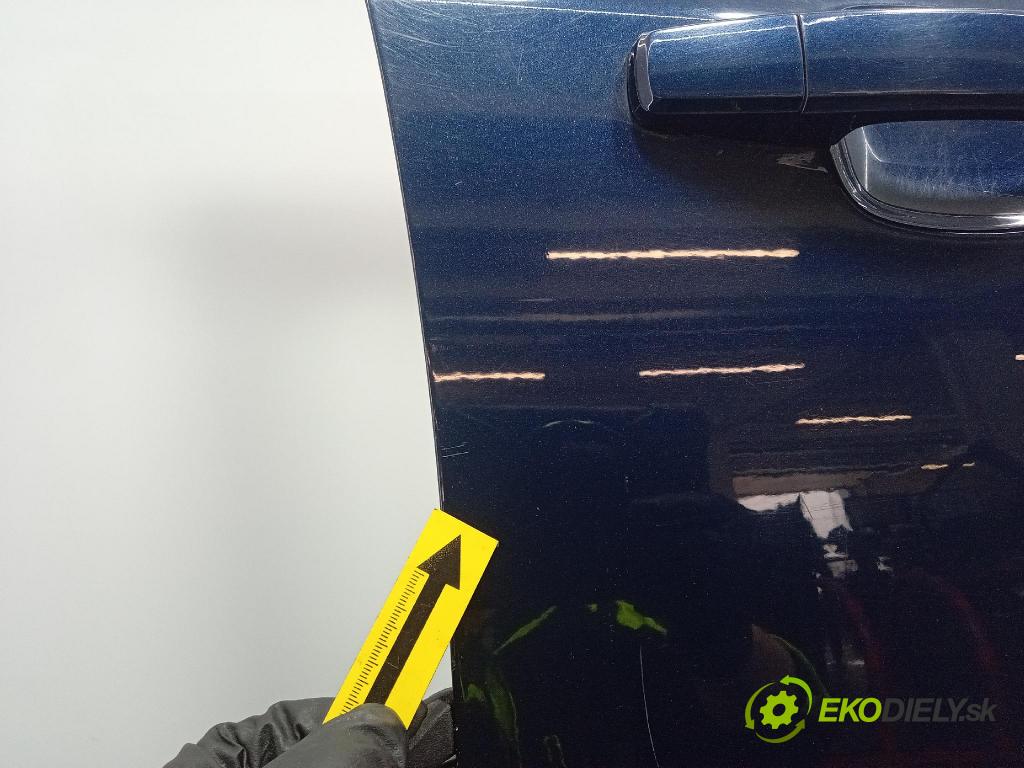 Opel Astra 2011 dveře před prave