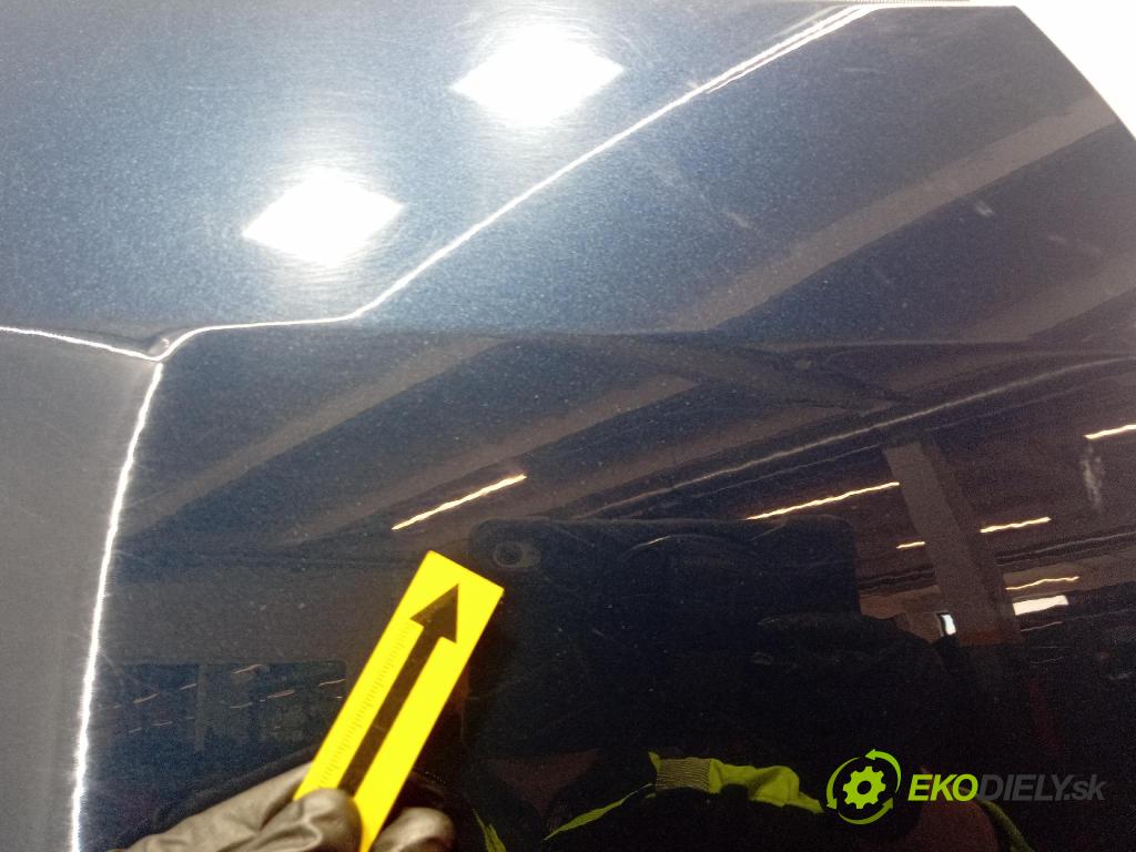 Opel Astra 2011 dveře před prave