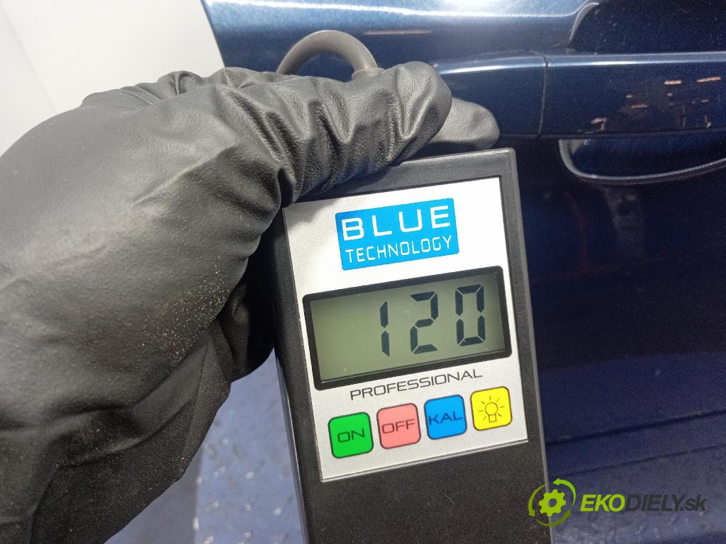 Opel Astra 2011 dveře před prave