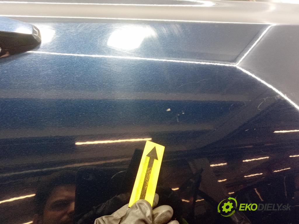 Opel Astra 2011 dvere zad pravé