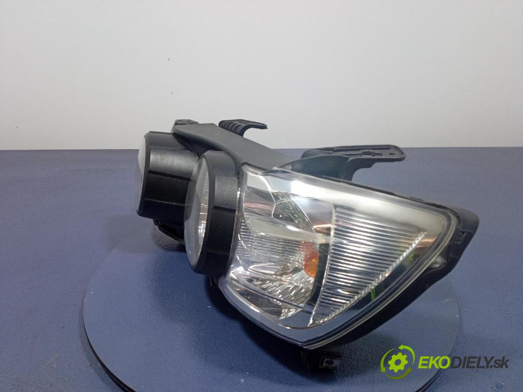 Chevrolet Aveo 2012 Reflektor: Vľavo: