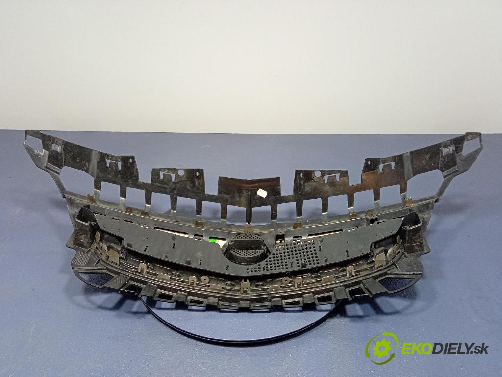 Opel Astra 2011 miežka / Gril: 13266577