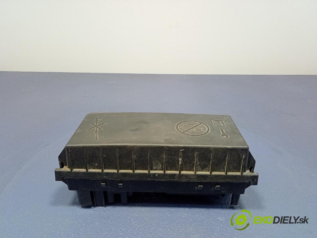 Opel Astra 2011 skrinka Poistky: 13343982