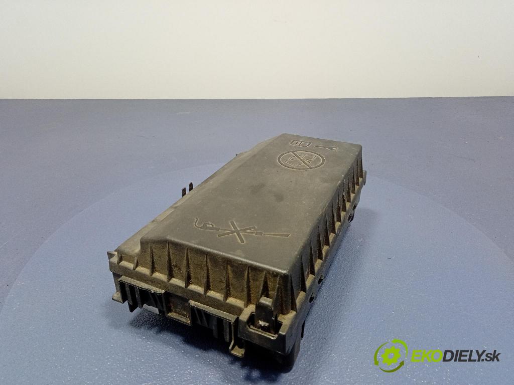 Opel Astra 2011 skrinka Poistky: 13343982