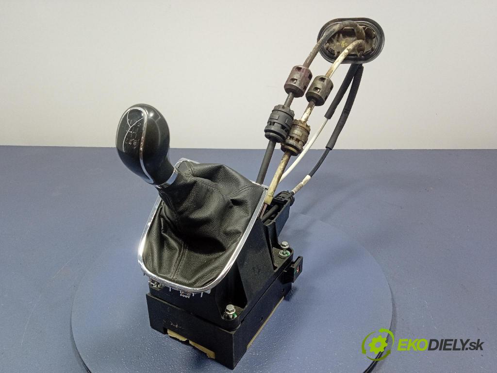 Opel Astra 2011 Páka: Zmeny: 55563829