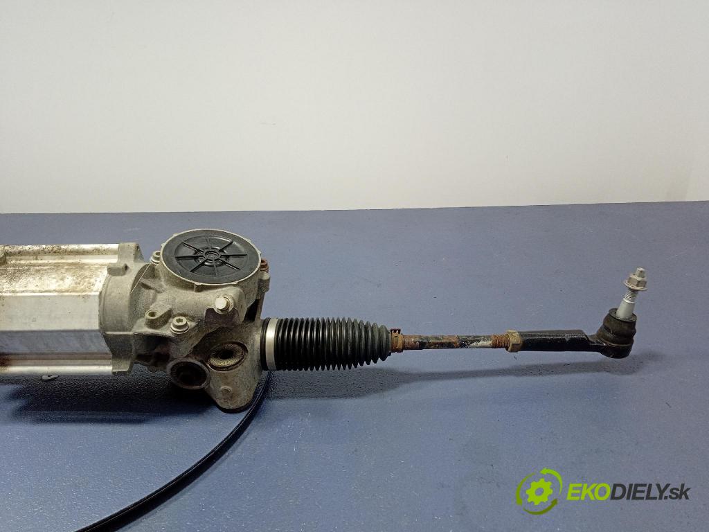 Opel Astra 2011 Ozubené kolo: volant 13363851