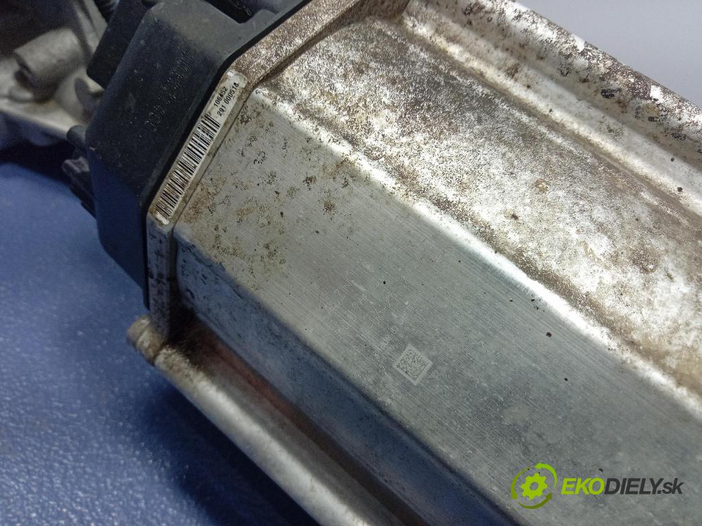 Opel Astra 2011 Ozubené kolo: volant 13363851