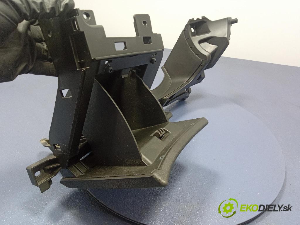 Opel Astra 2011 kastlík 13257546