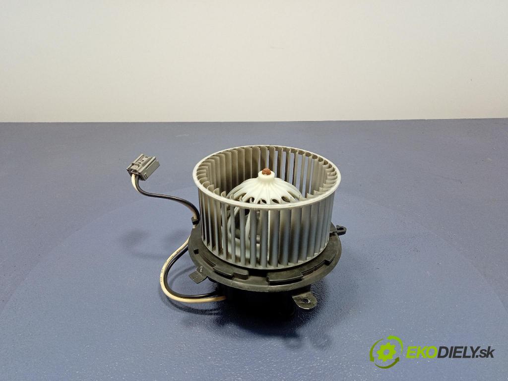 Opel Astra 2011 ventilátor Vzduch: 25020140
