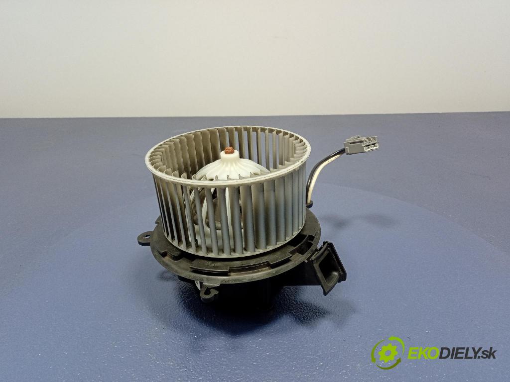 Opel Astra 2011 ventilátor Vzduch: 25020140