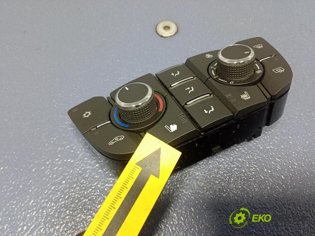 Opel Astra 2011 prepínač Klimatizácia: Prúd vzduchu: 13346097