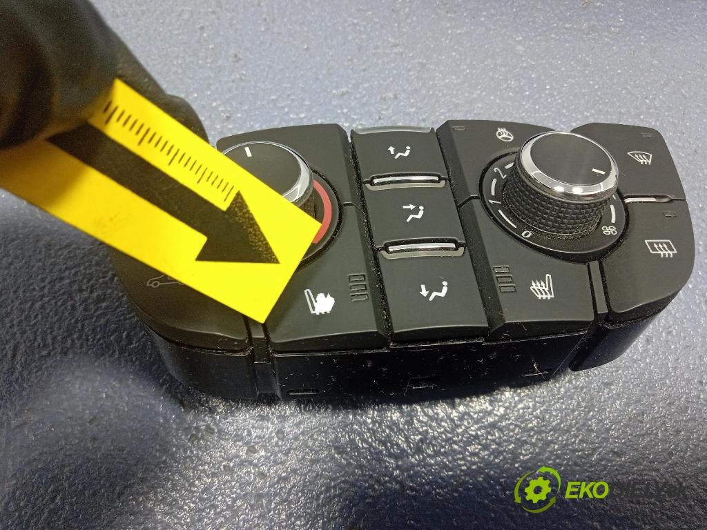 Opel Astra 2011 prepínač Klimatizácia: Prúd vzduchu: 13346097