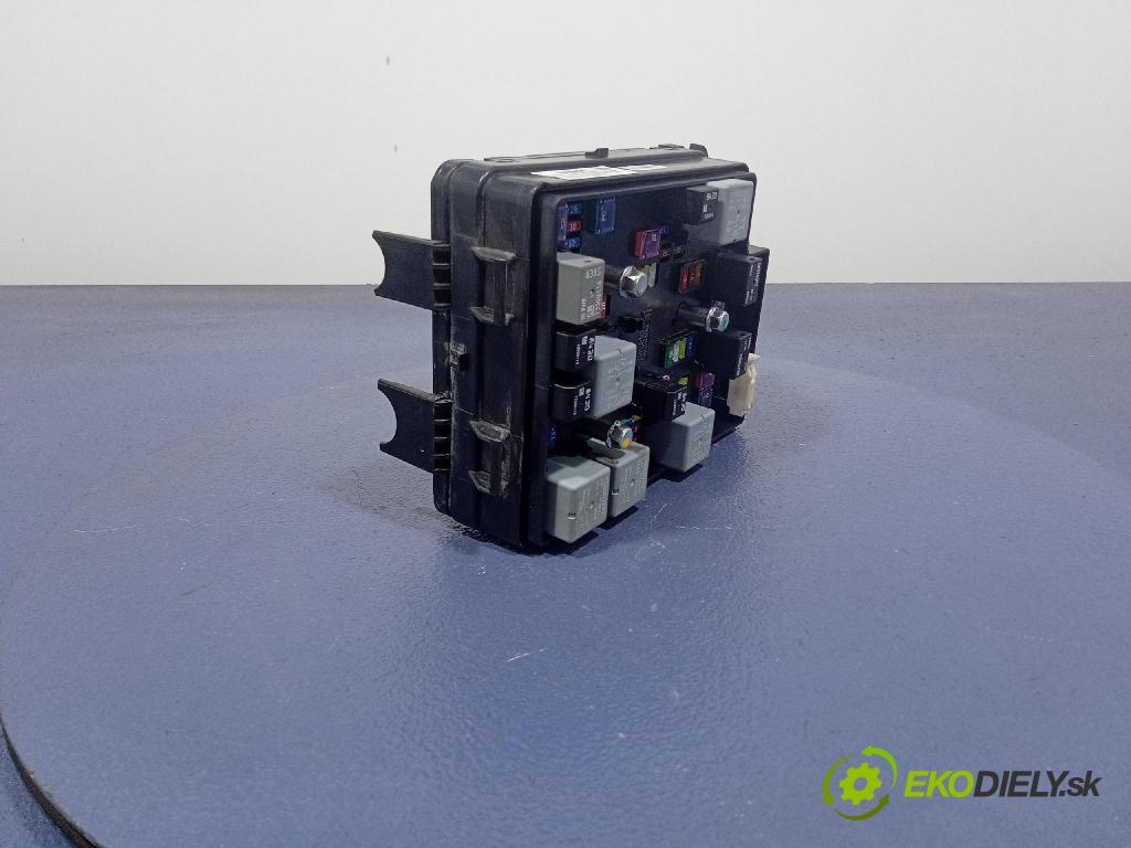 Chevrolet Aveo 2012 skrinka Poistky: 95462803