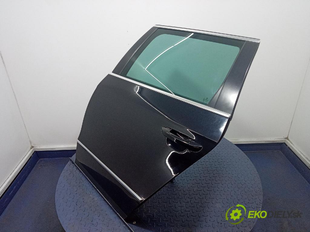 Vw Passat 2009 dvere zad Vľavo: