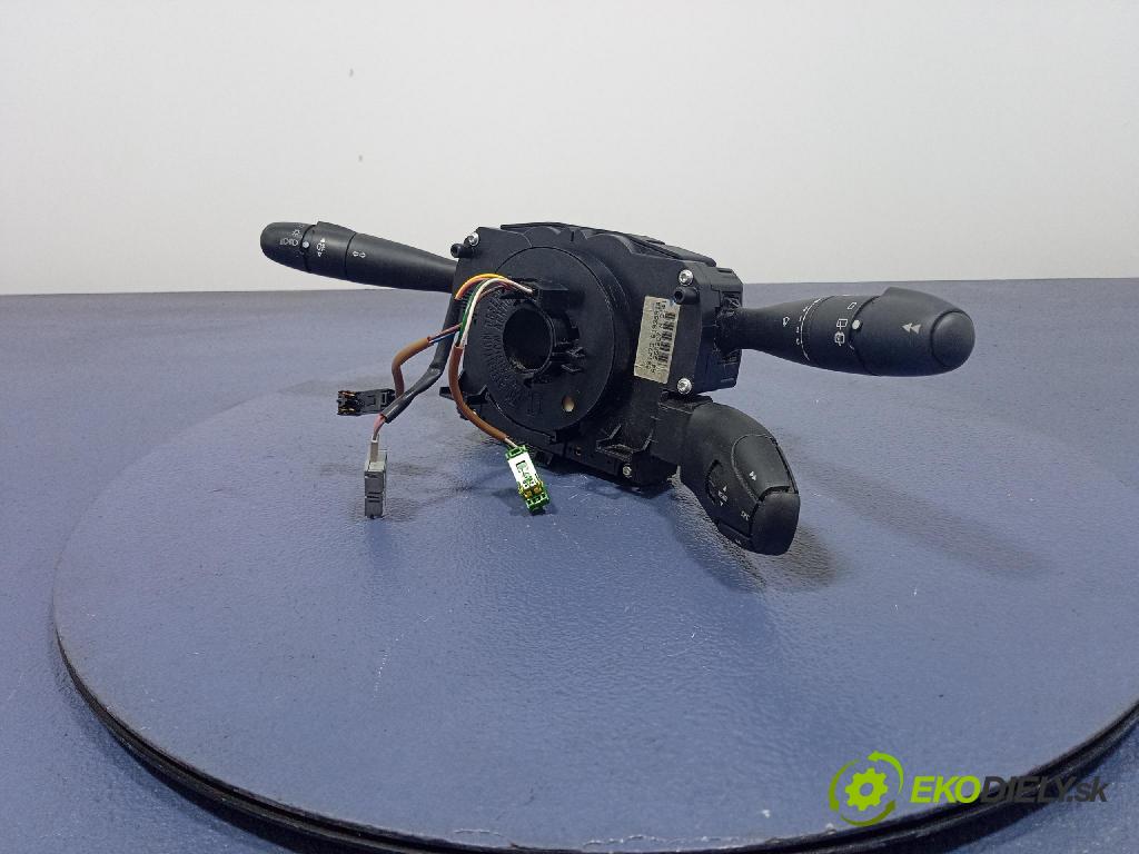 Peugeot 207 2007 prepínač Komplex: 96630732XT