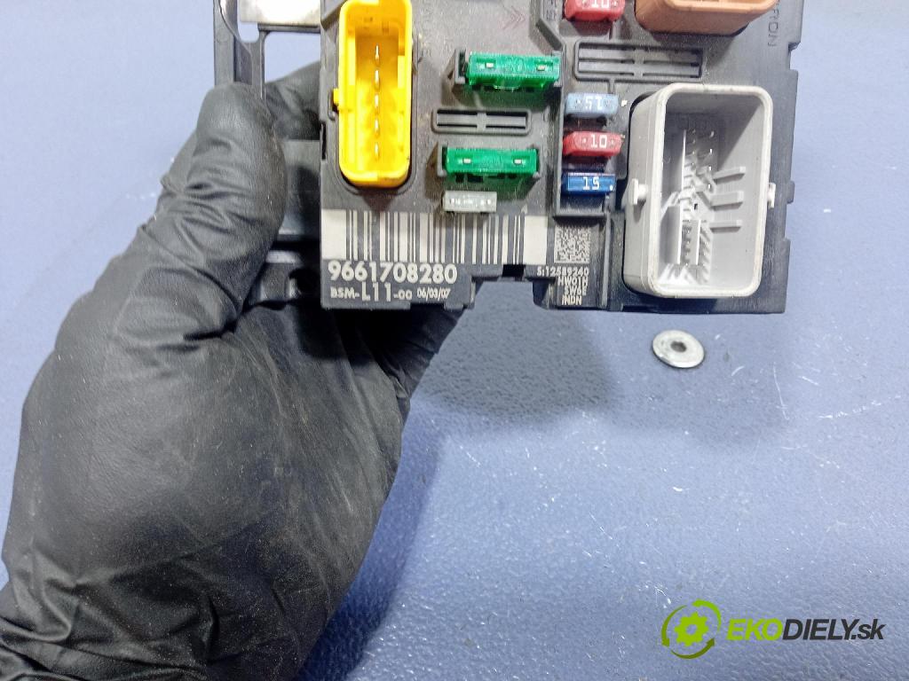 Peugeot 207 2007 skříňka Pojistky 9661708280