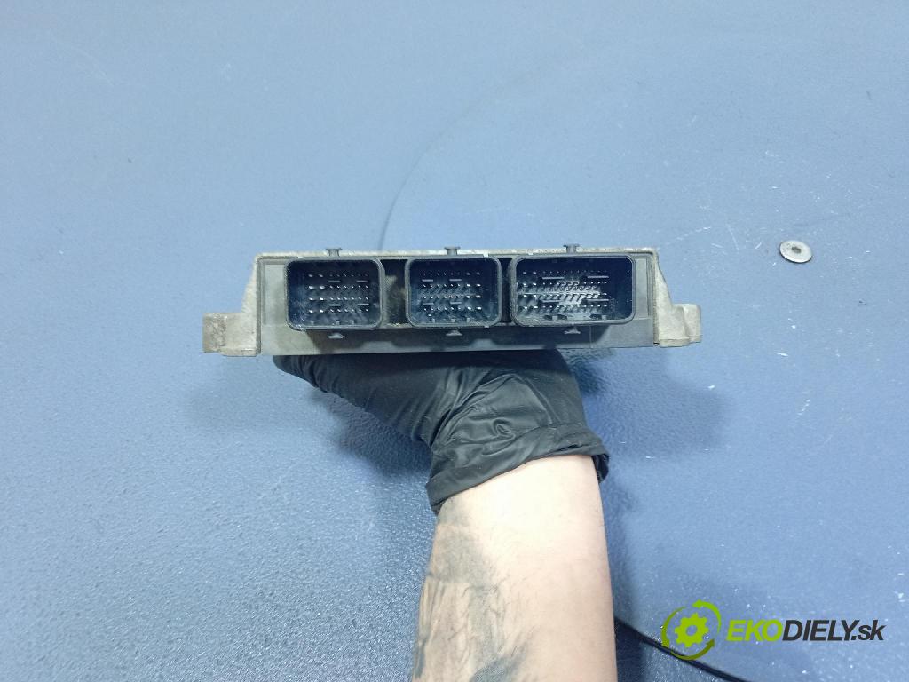 Peugeot 207 2007 riadiaca jednotka Motor: 9664127180