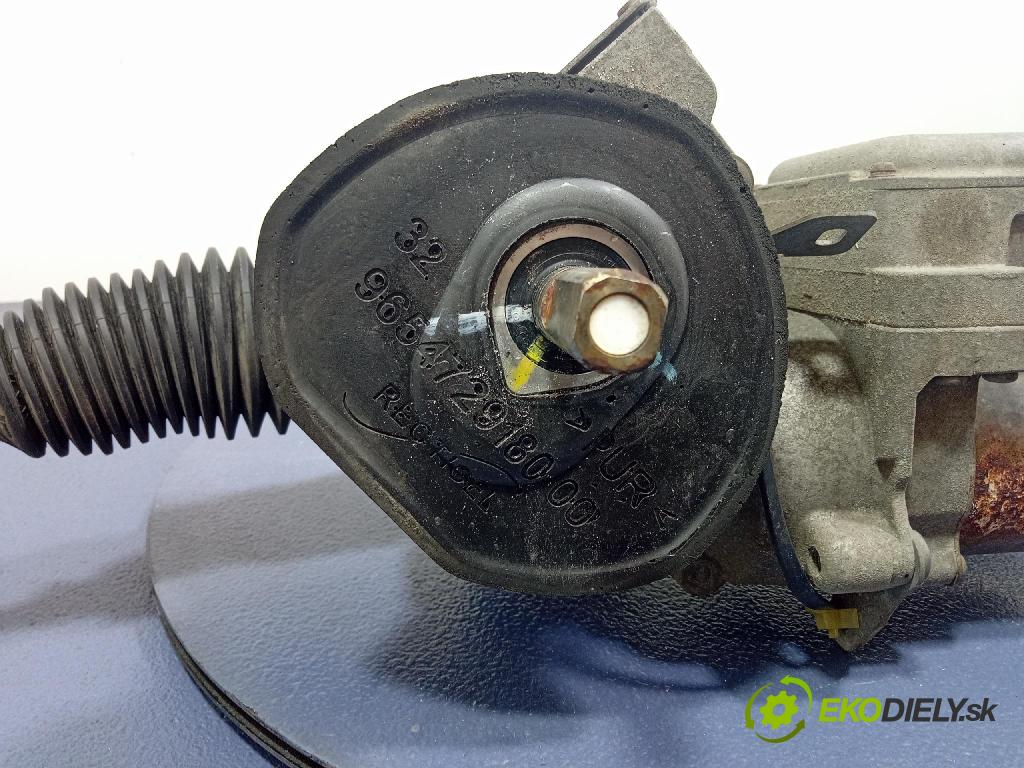 Peugeot 207 2007 řízení volantu 6820000090