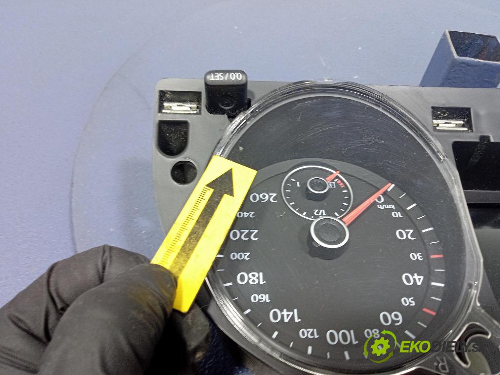 Vw Passat 2009 Přístrojová deska 3C0920871T