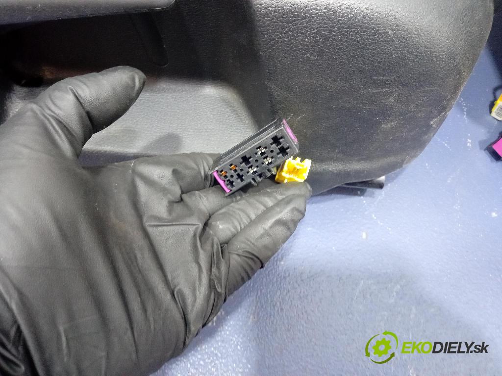 Vw Passat 2009 sedačke: Set.: