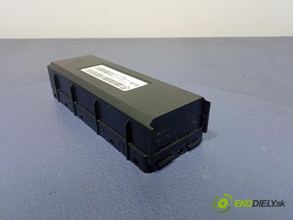 Opel Astra 2011 riadiaca jednotka 13578112