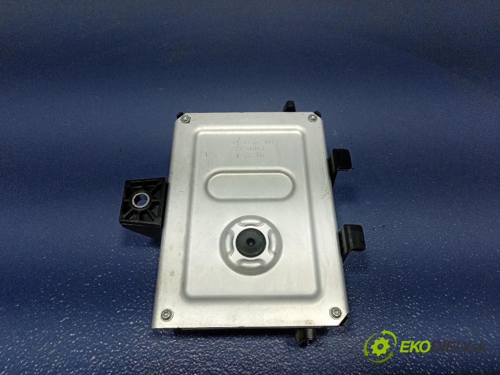 Opel Astra 2011 řídící jednotka 20867260