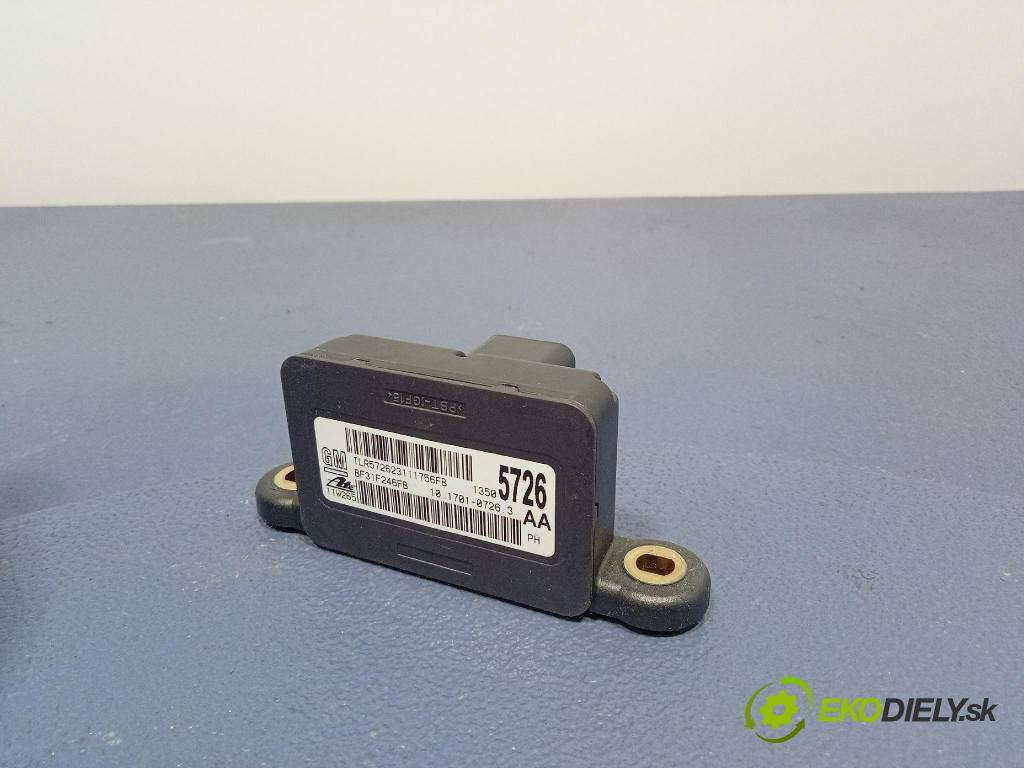 Opel Astra 2011 snímač ESP. 13505726