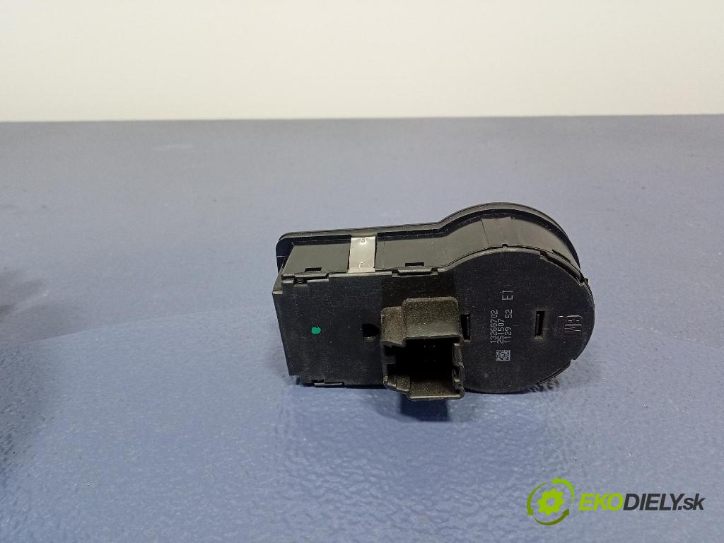 Opel Astra 2011 prepínač svetiel 13268702
