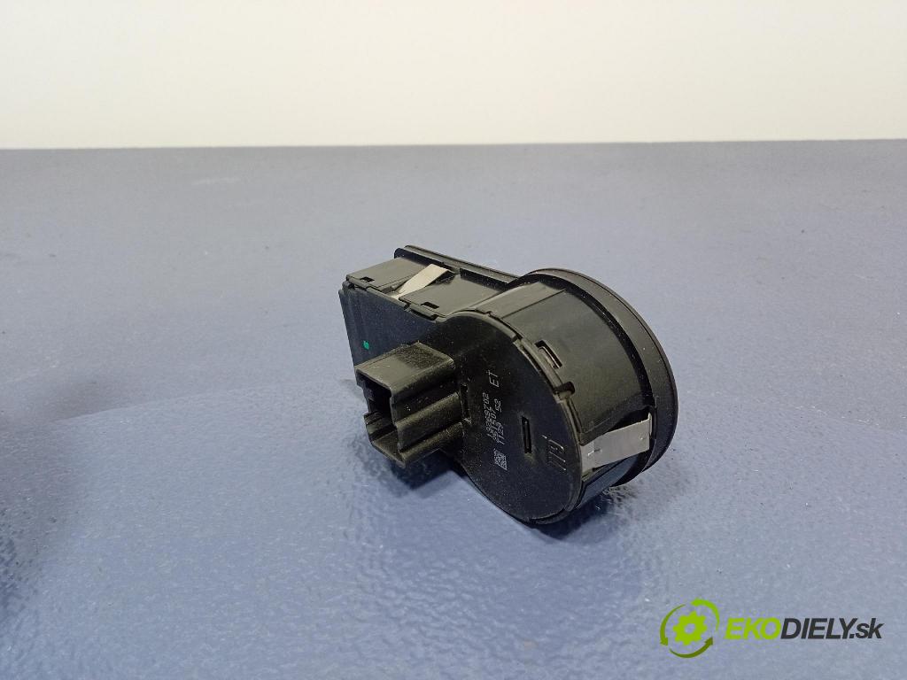 Opel Astra 2011 prepínač svetiel 13268702