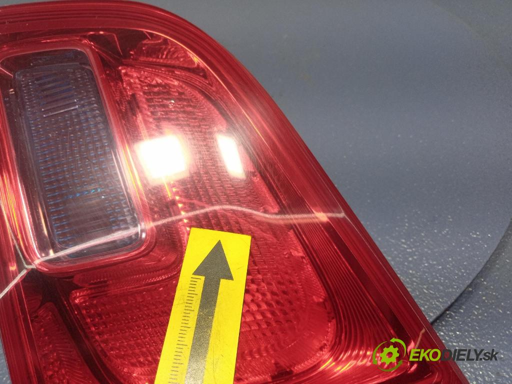 Opel Astra 2011 svetlo / reflektor zad Prava: Vnútri: 13282247