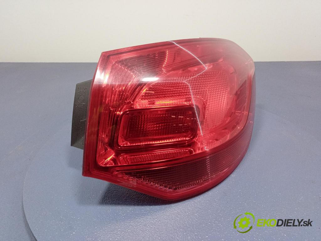 Opel Astra 2011 světlo Zad: Práva: Mimo: 13282243
